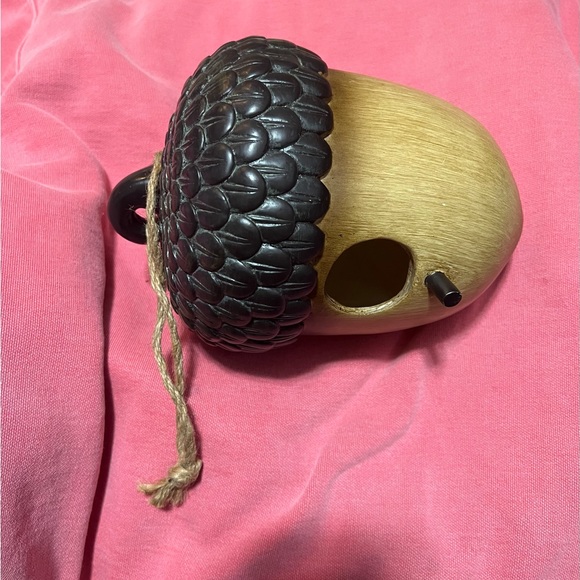 Acorn Bird House - Picture 3 of 4